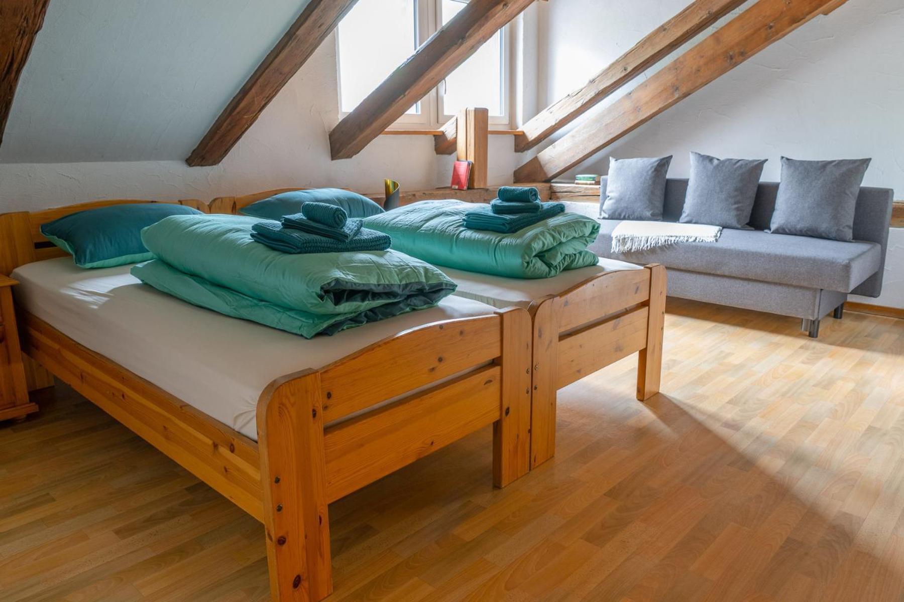 Chrona Bed & Breakfast Jenaz Room photo